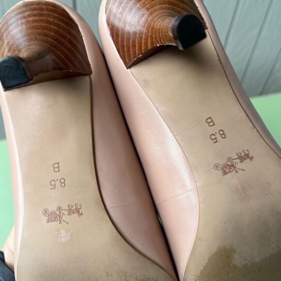 Coach Bowery Kitten Heels Nude Leather Pumps Sz 8.5 | Pointed Toe 3" Heel - Picture 4 of 14